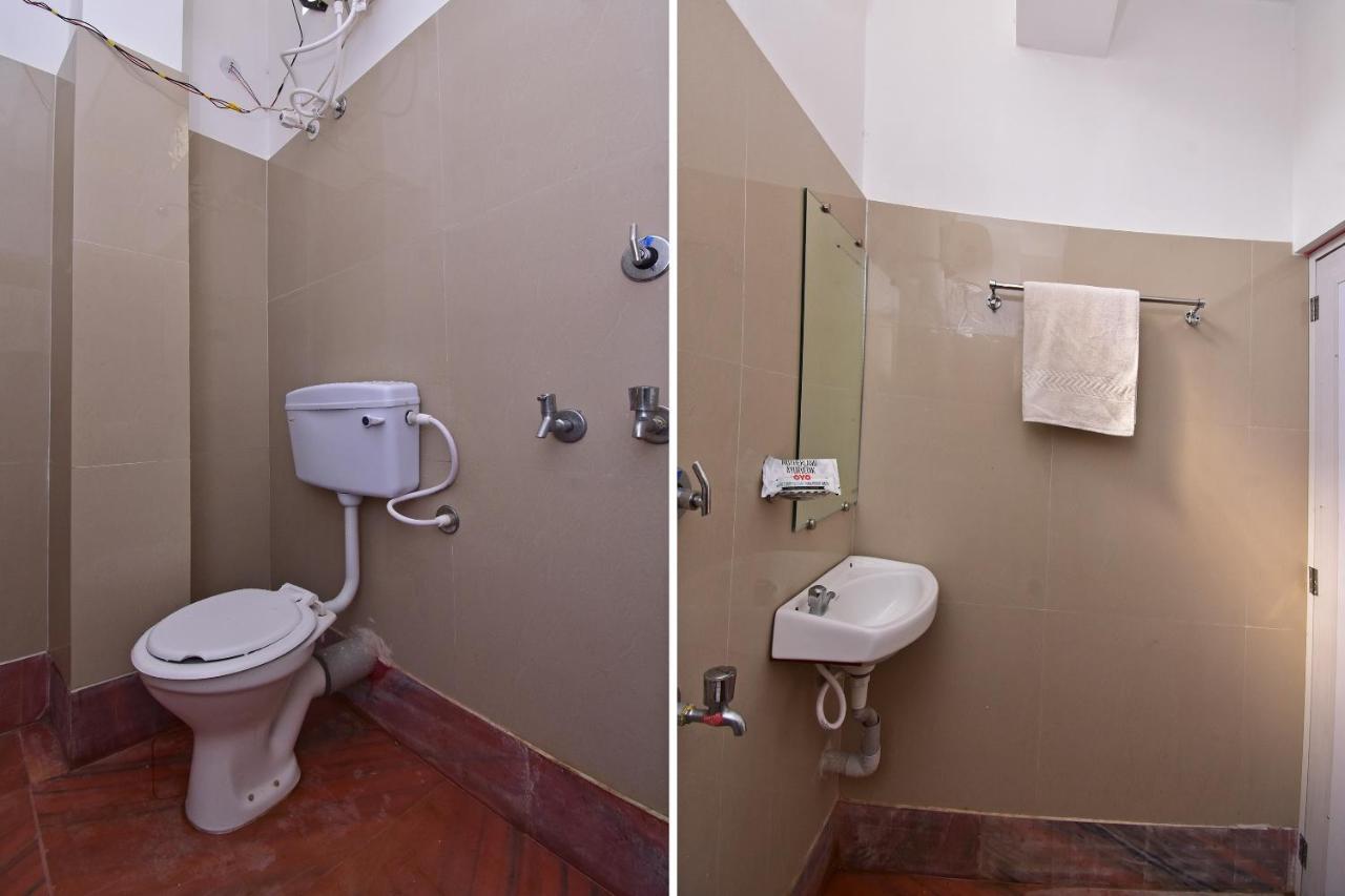 Oyo 16609 Trinayani Guest House Тарапит Екстериор снимка