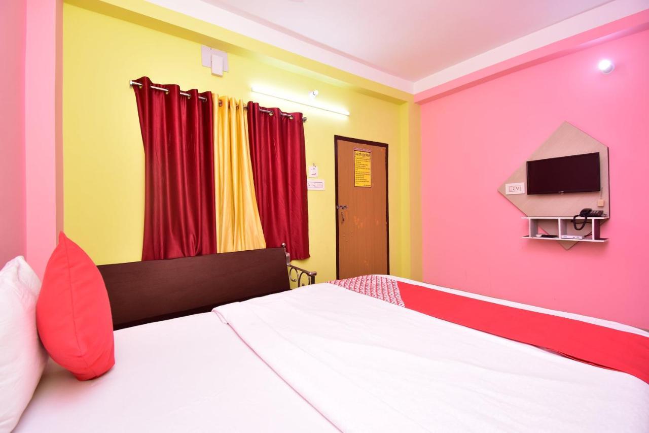 Oyo 16609 Trinayani Guest House Тарапит Екстериор снимка